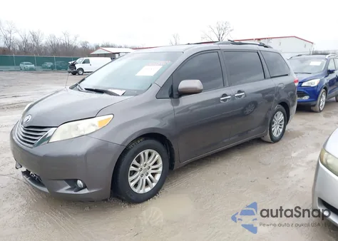2013 Toyota Sienna Xle V6 8 Passenger from USA, damaged, VIN 5TDYK3DCXDS396623
